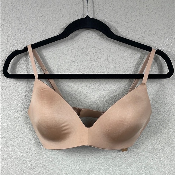 NWT Skims Wireless Form Lightly Lined Bra Beige Clay Sz 36C - Picture 3 of 9
